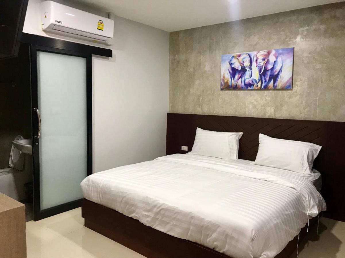 Easy Loft Hostel Phuket Exterior photo